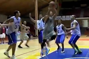 看看年轻的林书豪速度有多快！这是黄种人后卫天花板了吧？